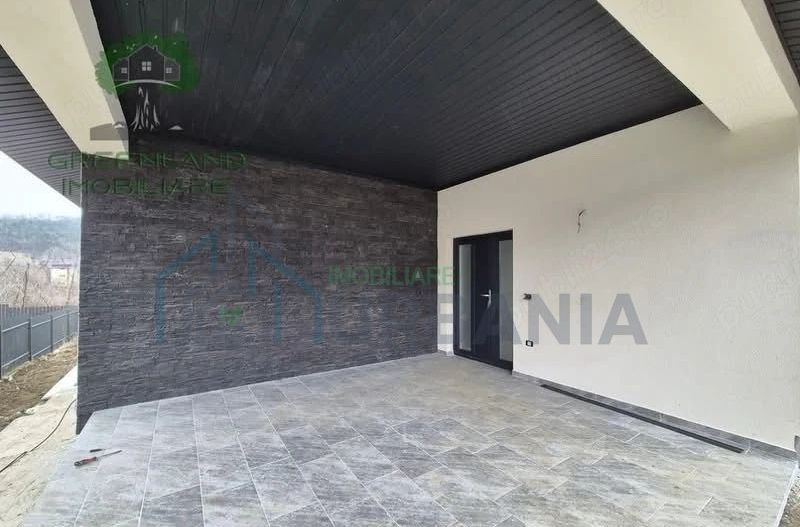 Casă individuală parter, 4 camere, 2 băi, beci, 148 mp, teren 506 mp, zona centrală Tomesti, Iași - Poză 1