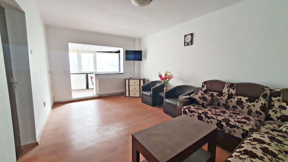 Central-Toamnei, 2 camere, 2 băi, etaj 1, mobilat. - Poză 4