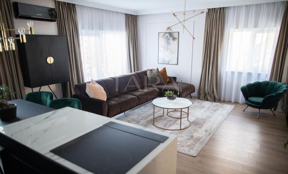 Apartament cu curte privată în cartierul Andrei Mureșanu - Poză 2