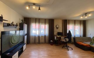 Apartament 3 camere | 77 MPU | Decomandat | Mobilat | Milea - Poză 2