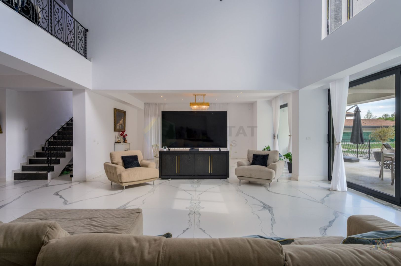 Vila Statement lângă Pădure | 520 mp Utili pe 1500 mp teren - Poză 12