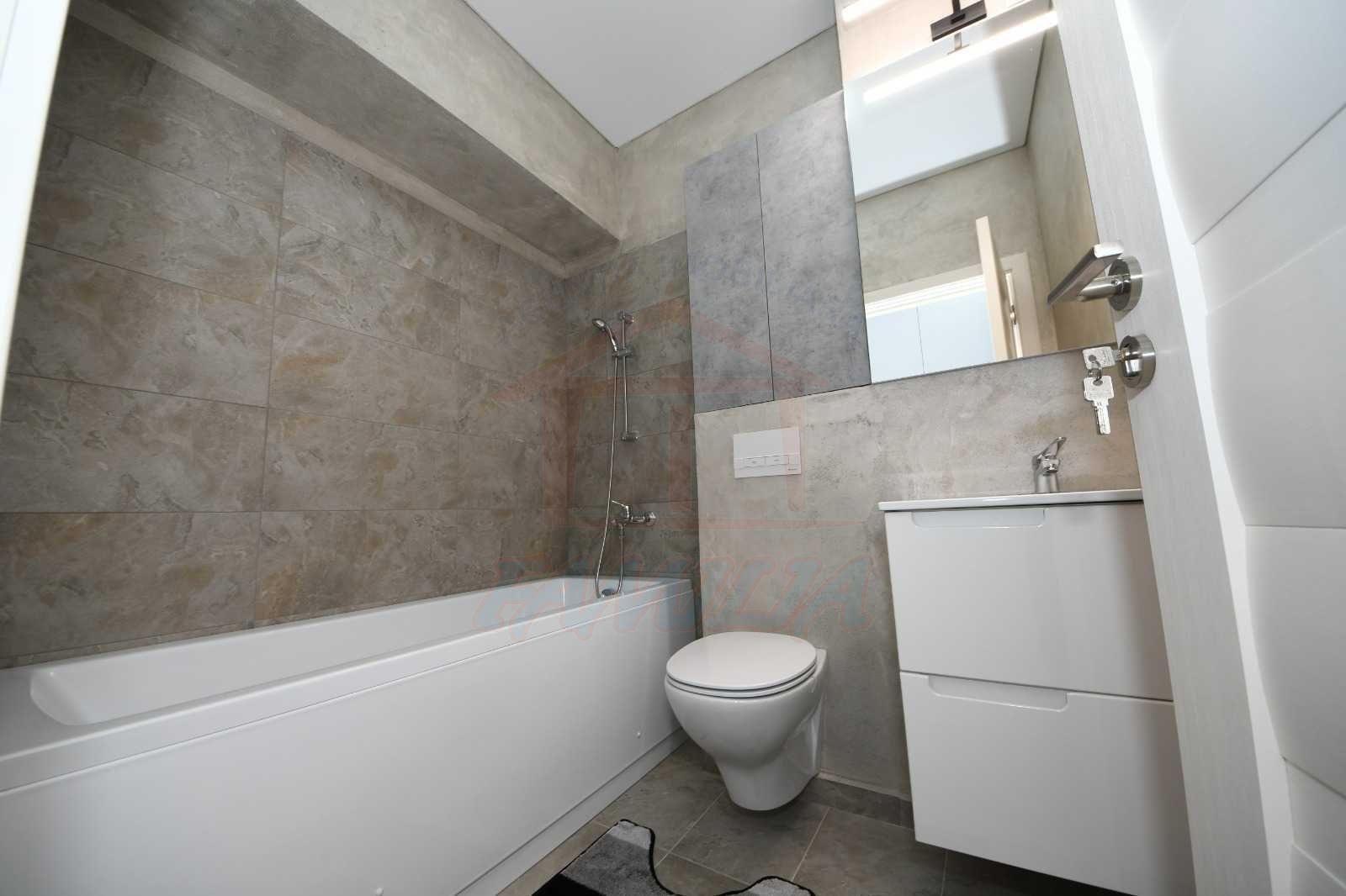 3 camere pe Faleza de inchiriat cu loc de parcare - Poză 15