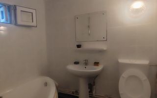 Casa "YENI" , constructie 2002, finisata complet - Poză 15