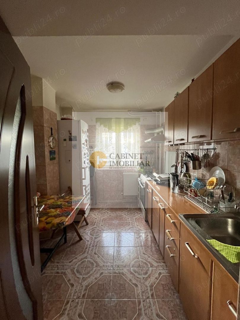 Apartament ultracentral cu 3 camere | lângă Magazinul Unirea - Poză 4