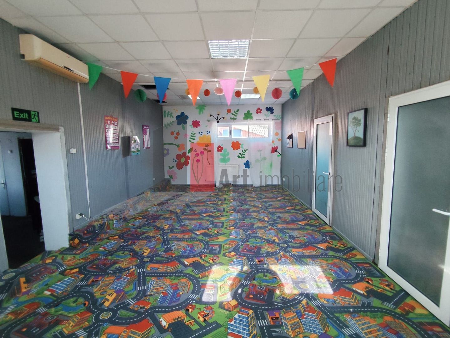 Vila de inchiriat/ Spatiu comercial.(etaj1/mansarda) Domenii - Poză 5