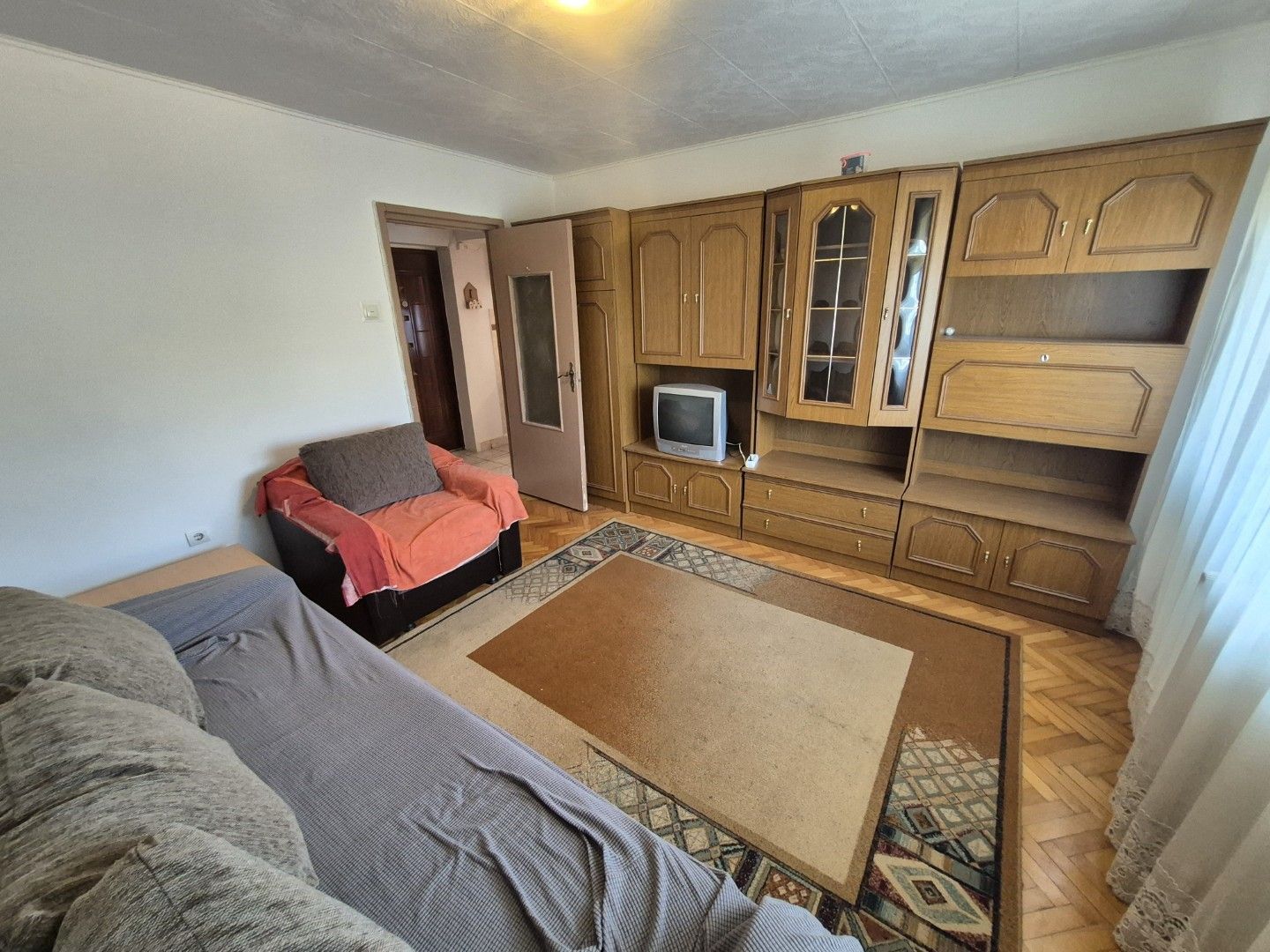 P 1224 - Apartament cu 2 camere în Târgu-Mureș, Unirii - Poză 2