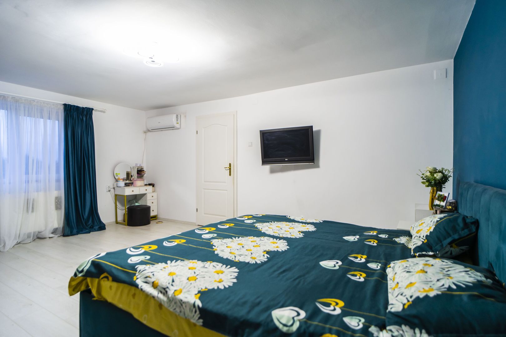 Ciorogarla /Ilfov, casa + garaj, S+P+1Et+Pod - 200 mp, teren 1100 mp - Poză 7