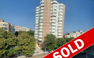 SOLD / VANDUT Apartament cu 1 camere de vânzare în zona Capitol - Poză 1