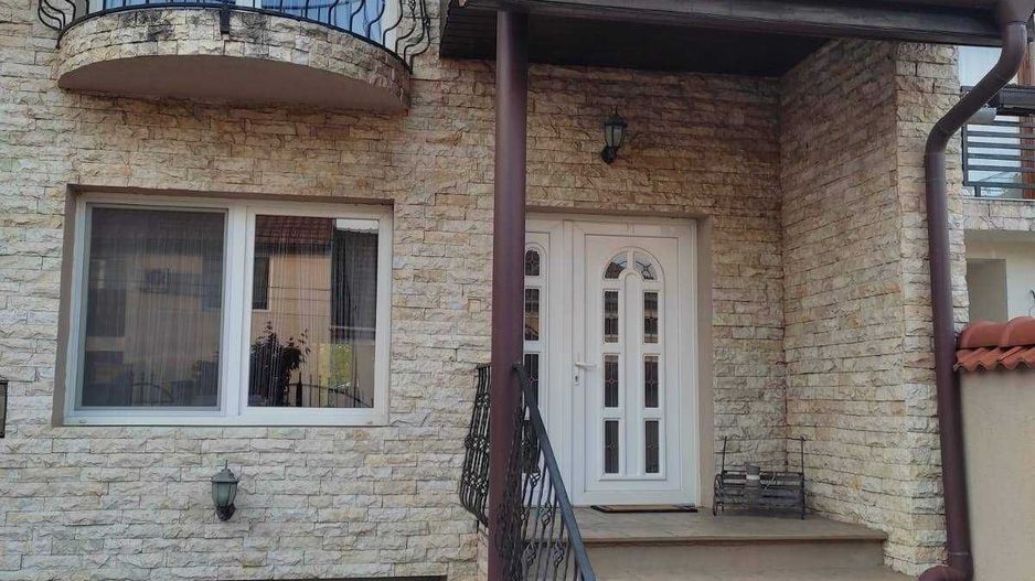 BRASADAS vinde casa tip duplex în zona CLOSCA. - Poză 4