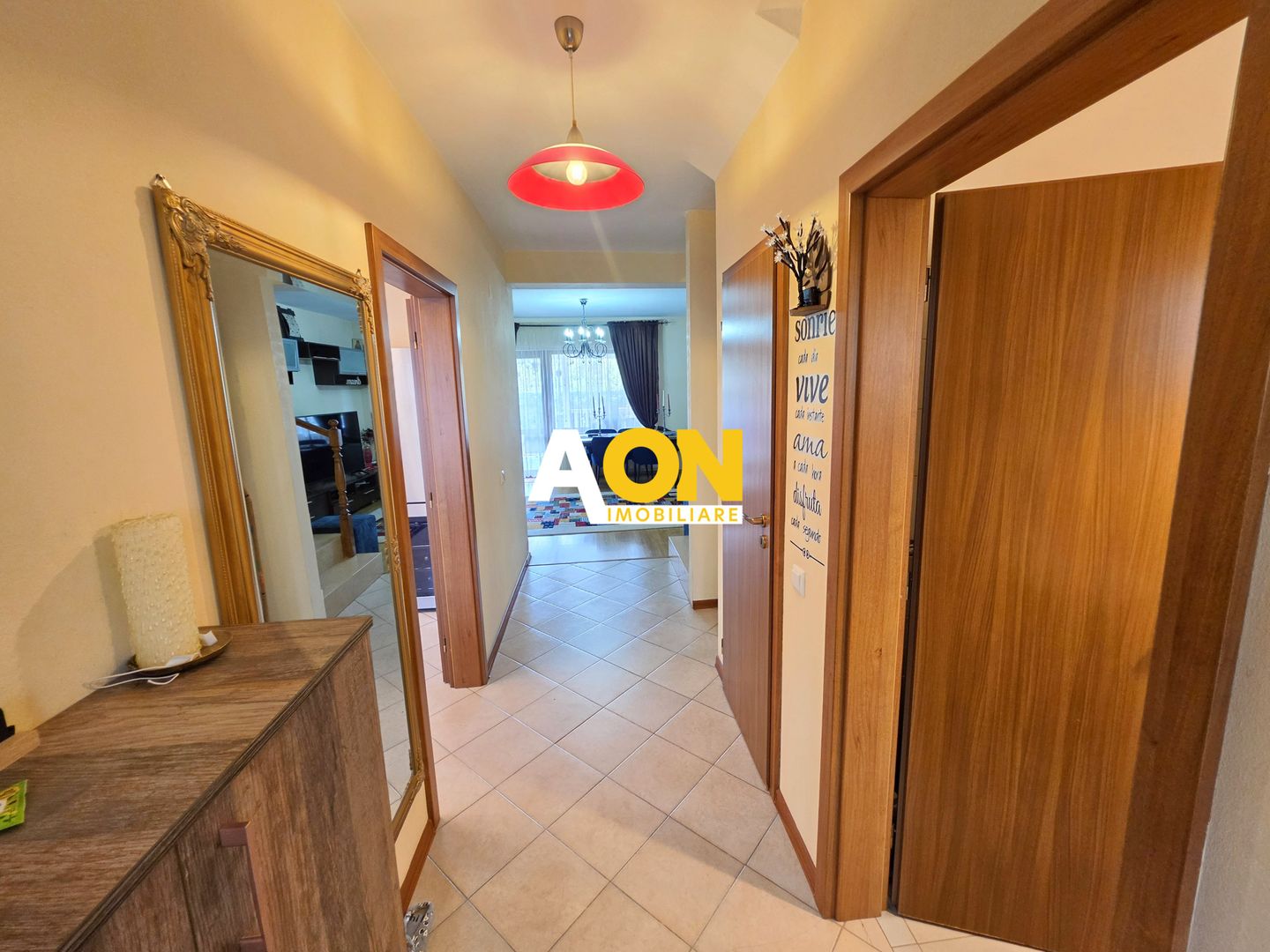 Casă tip duplex, mobilată, utilată, 3 camere, P+1, Alba - Micești - Poză 4