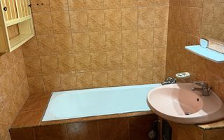 3 camere,  zona Lunei-Complexul Studentesc, la 3 minute de facultatea FEAA - Poză 10