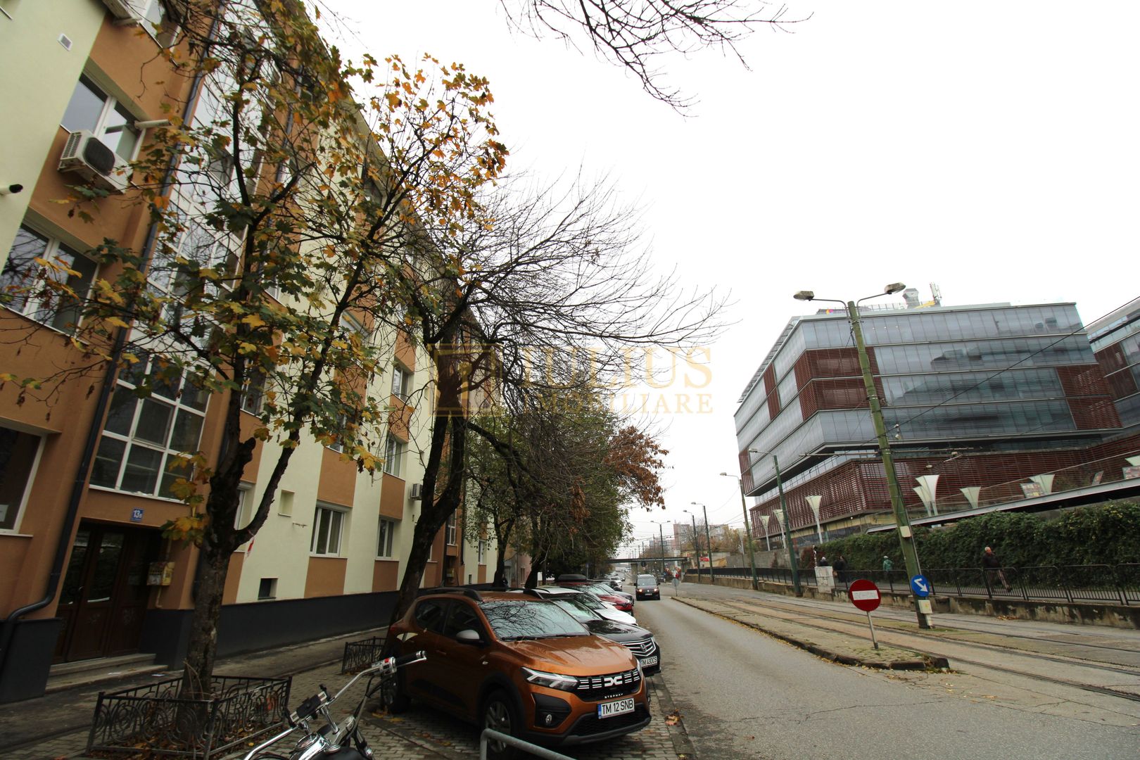 Piata 700; centrala proprie, la prima inchiriere dupa renovare. - Poză 20