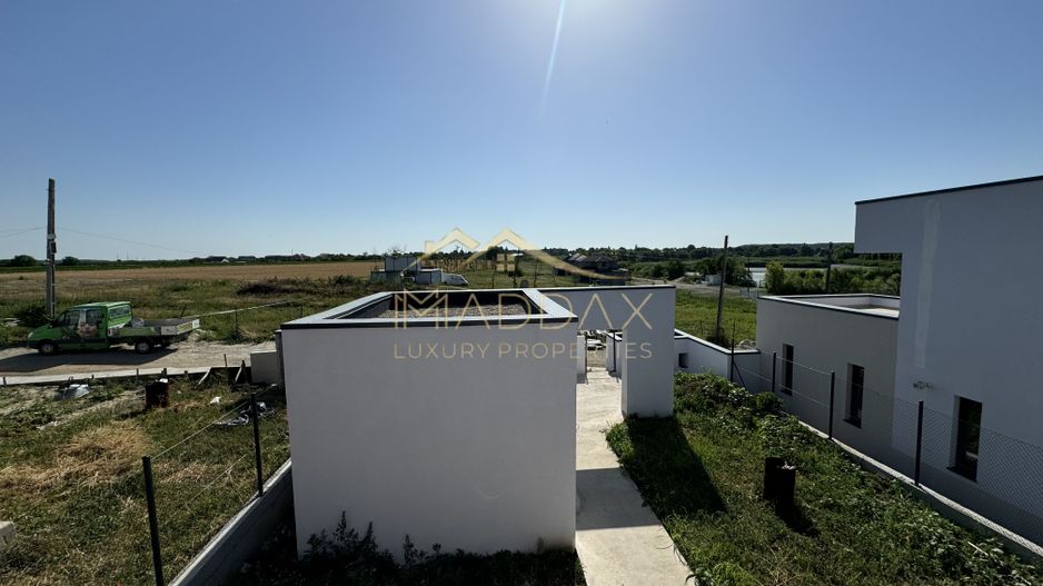 Vila LUX***Panouri fotovoltaice***Lake view//Laguna Albastra/Corbeanca - Poză 49