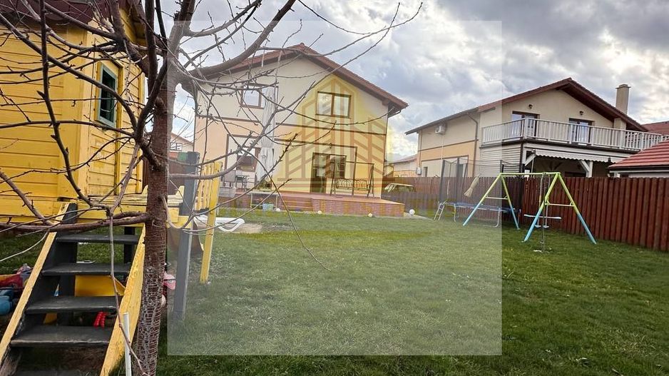 Casă modernă de vânzare în Cristian, Brașov - Poză 1