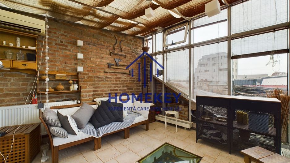 Casa/Vila de Inchiriat cu Terasa- centru - Poză 21