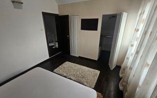 Casa Individuala cu 4 camere si garaj, zona Strand - Poză 8