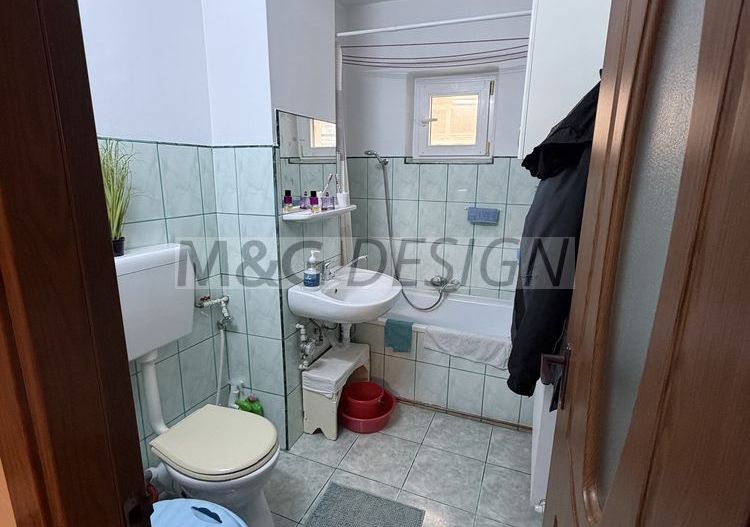 Apartament 3 camere Buziasului etaj 1 - Poză 8