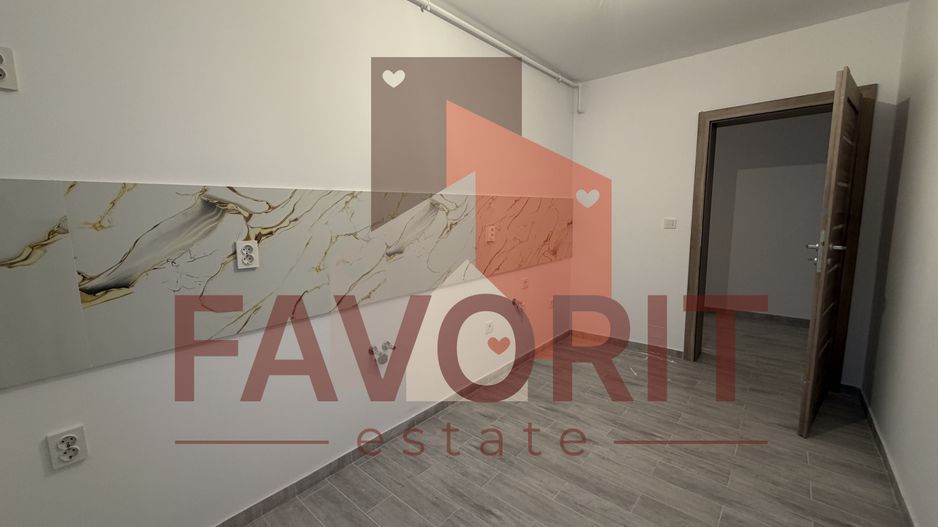 Decomandat. Bucatarie separata. Loc de parcare inclus - Poză 2