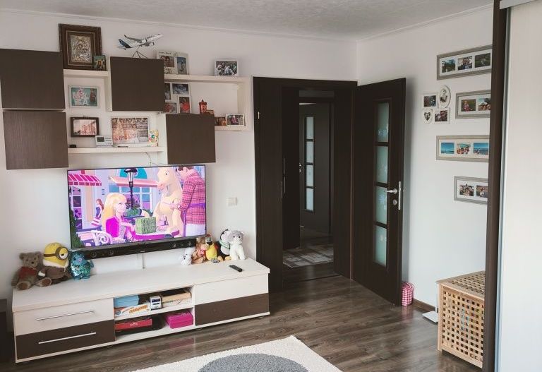 Apartamanet 2 camere - Poză 1