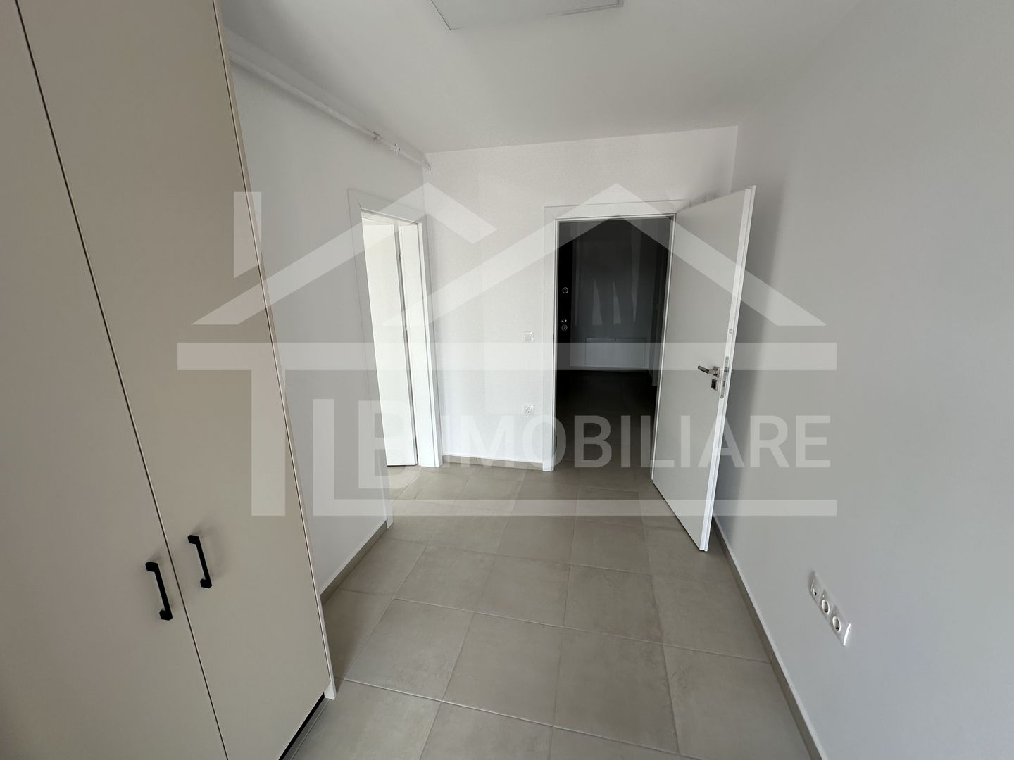 Spatiu de inchiriat, 80mp, parcare,decomandat, Zona Maurer Residence - Poză 5