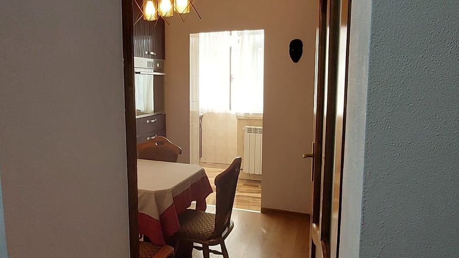 De închiriat apartament cu 3 camere, etaj 1, Siderurgistilor, 400 euro - Poză 14