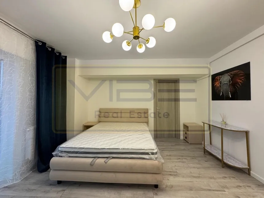 Apartament 1 camera + parcare Bucium Mega Image — fotografia 1