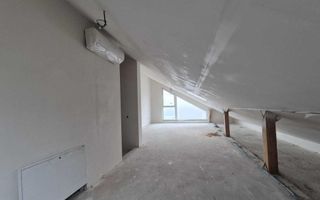 Duplex cu 4 camere, 180 mp+ 120 mp teren, garaj, zona Garii - Poză 6