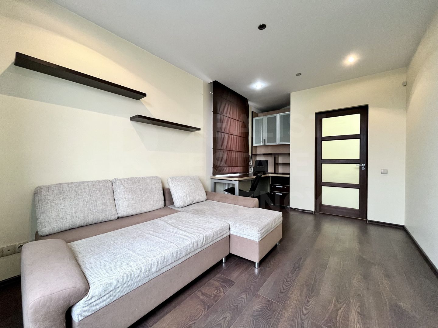 Chirie, apartament, 4 camere, str. Vasile Alecsandri, Centru - Poză 10