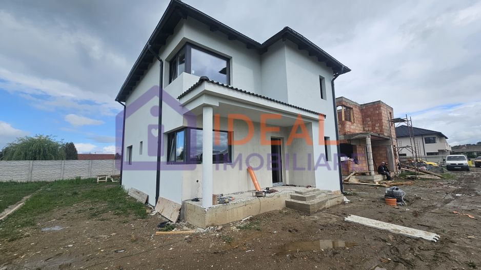 Casa Individuala Moderna cu 4 camere, in Cristian - Poză 3