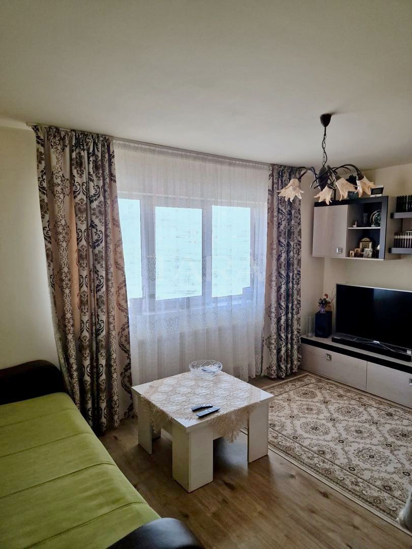 Casa de vanzare in Floresti,  zona Avram Iancu. - Poză 1