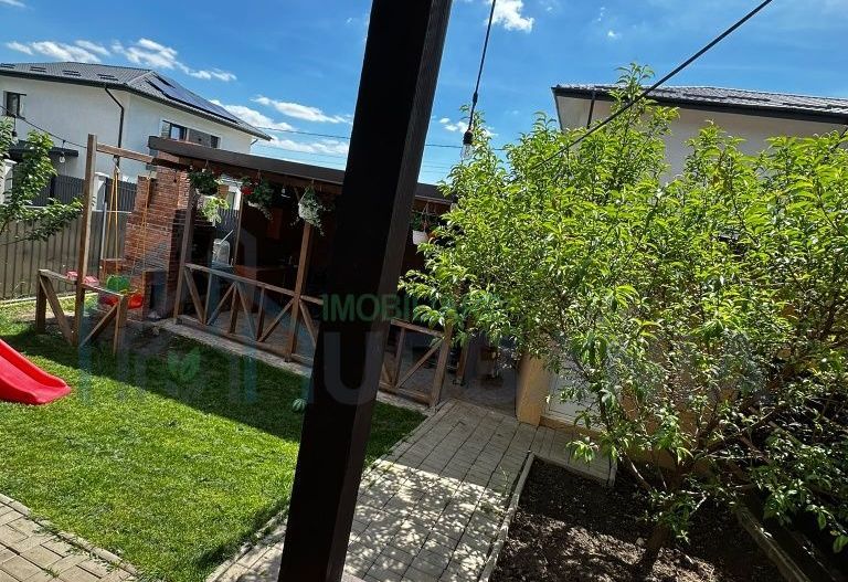 Vila în Valea Lupului, construită în 2019, 4 camere, 187.000 EUR - Poză 2
