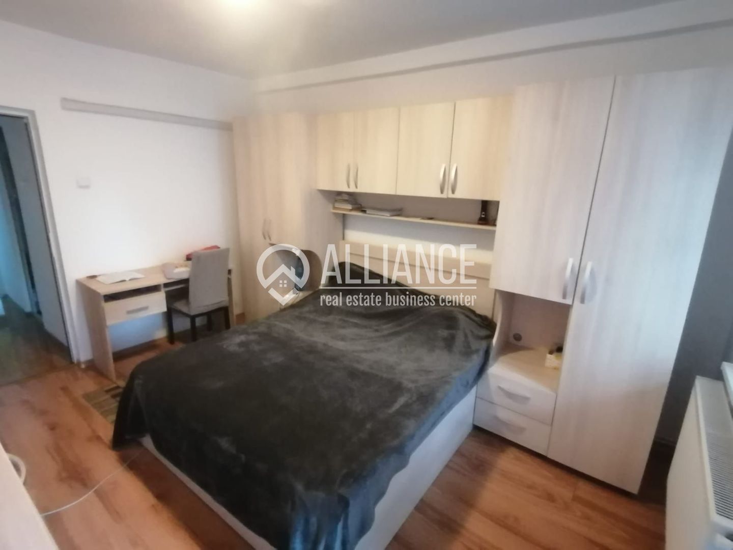 BULEVARDUL FERDINAND (COD 10)- Apartament 3 camere de vanzare - Poză 6