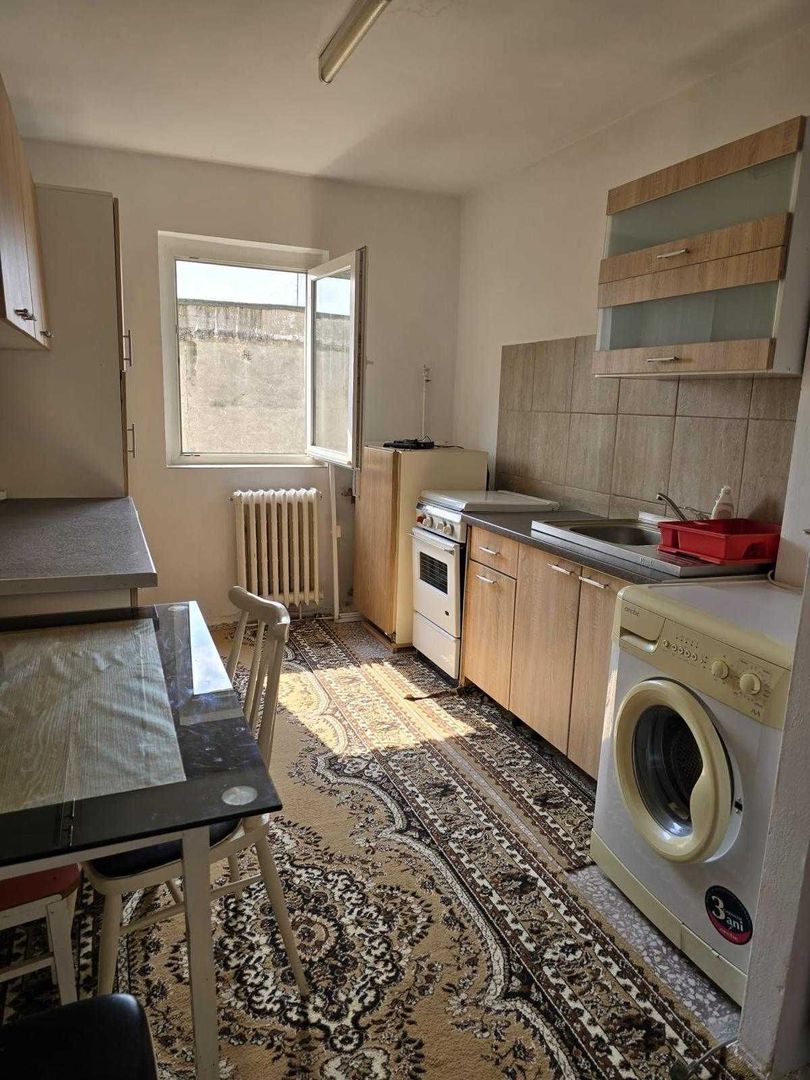 Apartament cu 2 camere  zona Olimpia - Poză 2