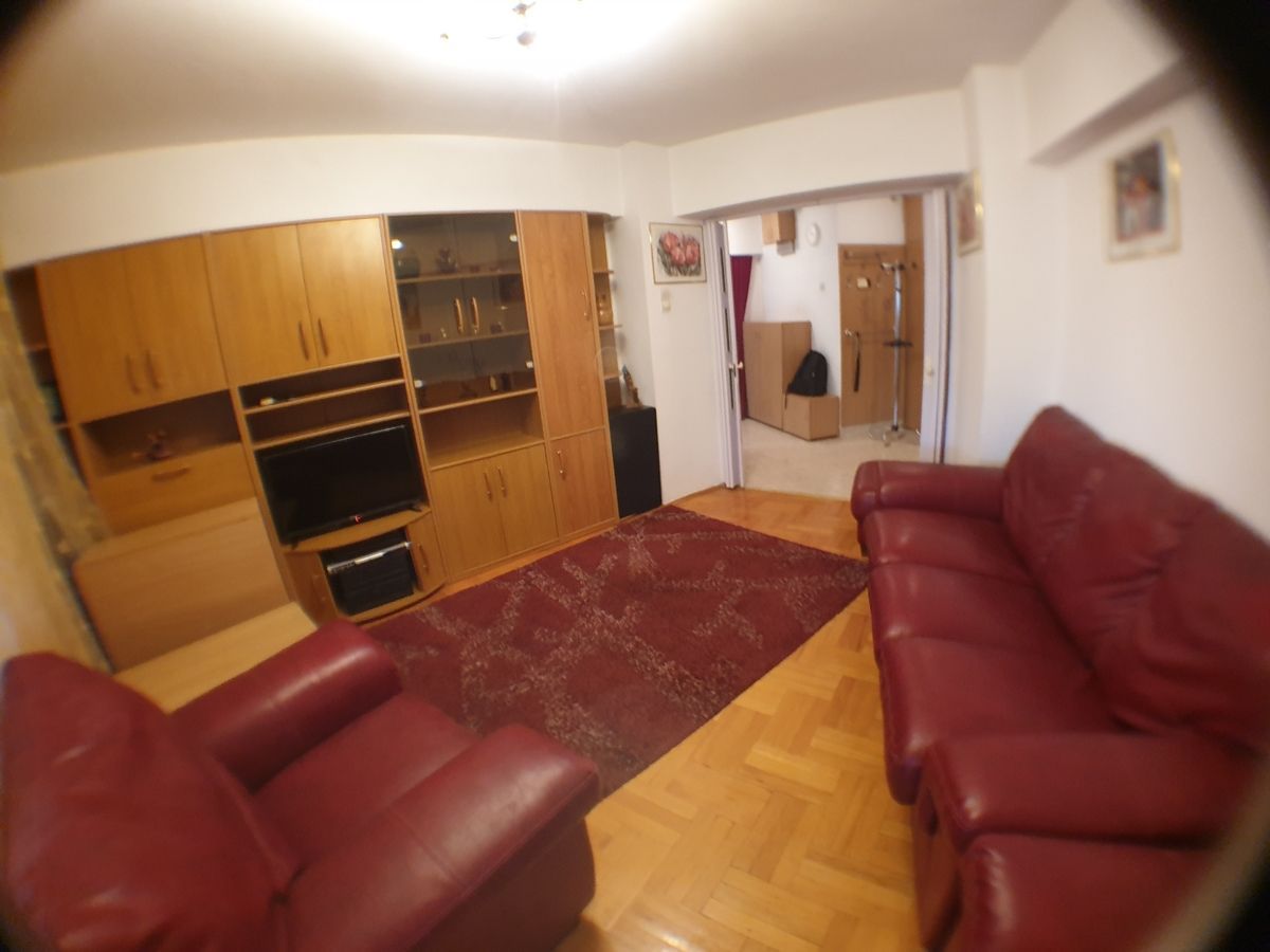 Crângași – Inchiriere apartament 3 camere decomandat, vedere la șosea - Poză 13