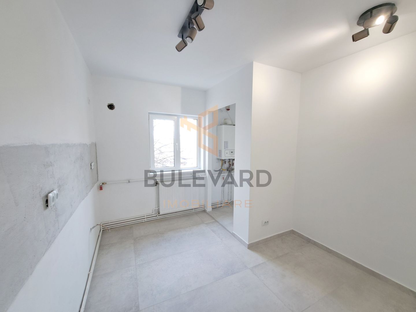 Nou pe piata! Apartament 3 camere zona Piata Cipariu! Renovat! - Poză 16