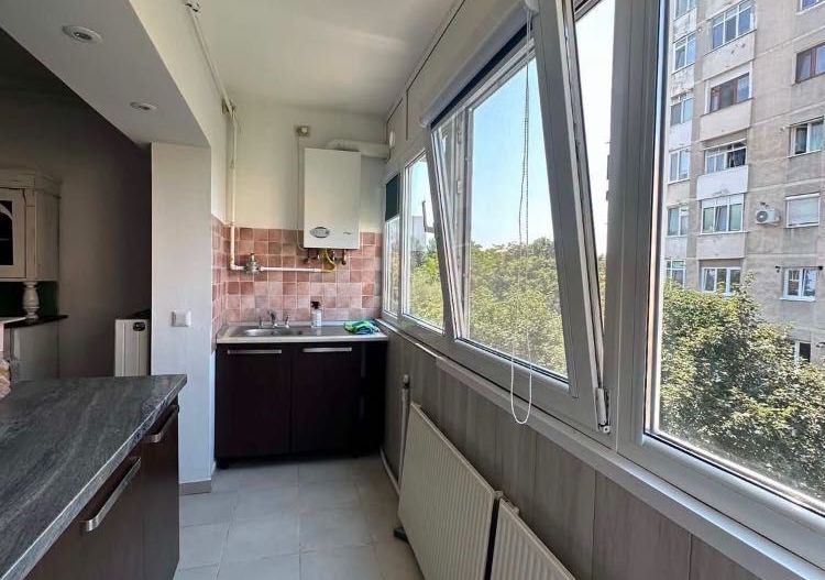 Apartament de vanzare - Poză 3