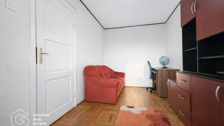 Apartament cu 4 camere, zona Micalaca, etaj 3, decomandat - Poză 2