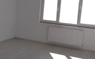 Apartament cu 3 camere în Florești, zona Porii - Poză 3