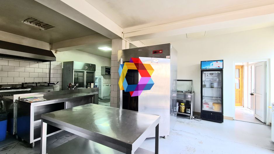 Spatiu comercial de închiriat cu 380 w, Brasov - 125 mp # plus-imo.ro - Poză 2