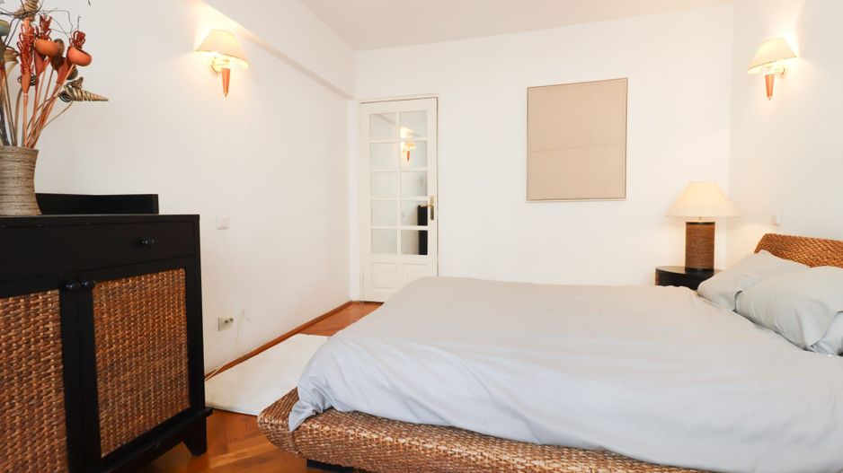 OBOR-PASAJ, STRADAL, BLOC REABILITAT, LIBER - Poză 9