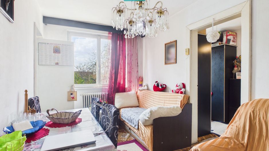 3 camere la super pret – Str. Borsecului - Poză 1