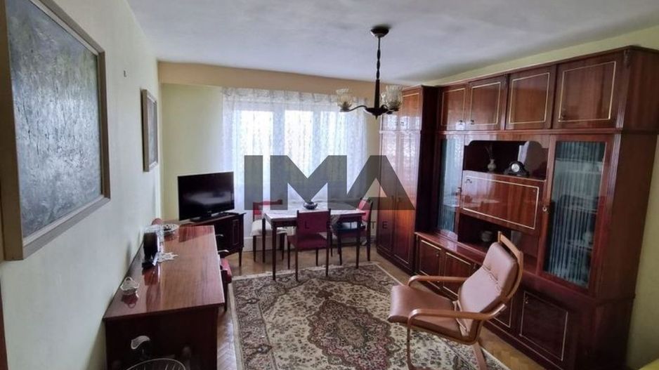 Apartament 3 camere decomandat, etaj intermediar cartier Manastur - Poză 1