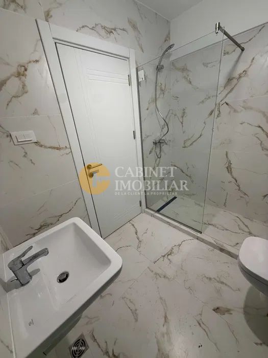 Apartament 2 Camere | 70 mp | Copou - bloc nou Intabulat+ loc de parcare inclus - Poză 2