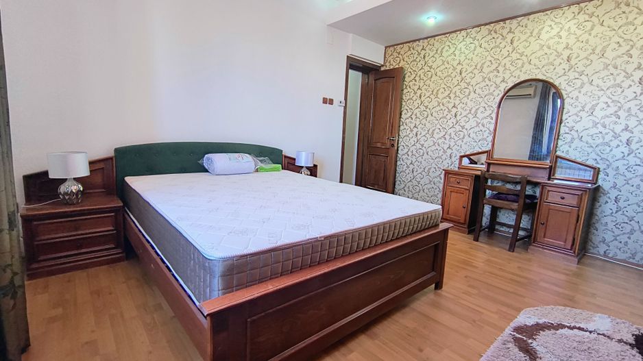 Dorobanti- Roma - Iancu de Hunedoara - Studio - Poză 1