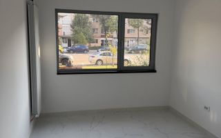 Spațiu comercial de 60 mp în Podu Roș, la Bulevardul Socola, Iași - Poză 7
