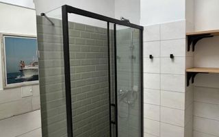 Apartament 2 camere si 2 bai Deosebit , Complet Renovat-zona Centrala - Poză 7