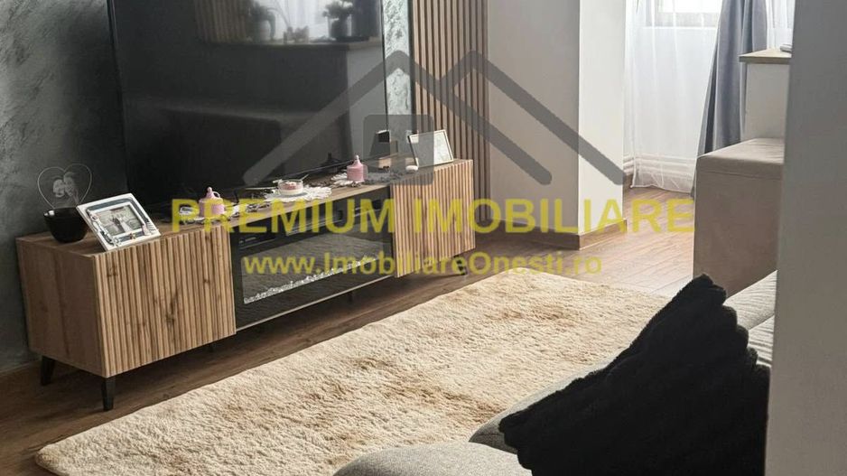 Apartament 2 Camere - Targu Ocna - Renovat - Mobilat - Poză 8