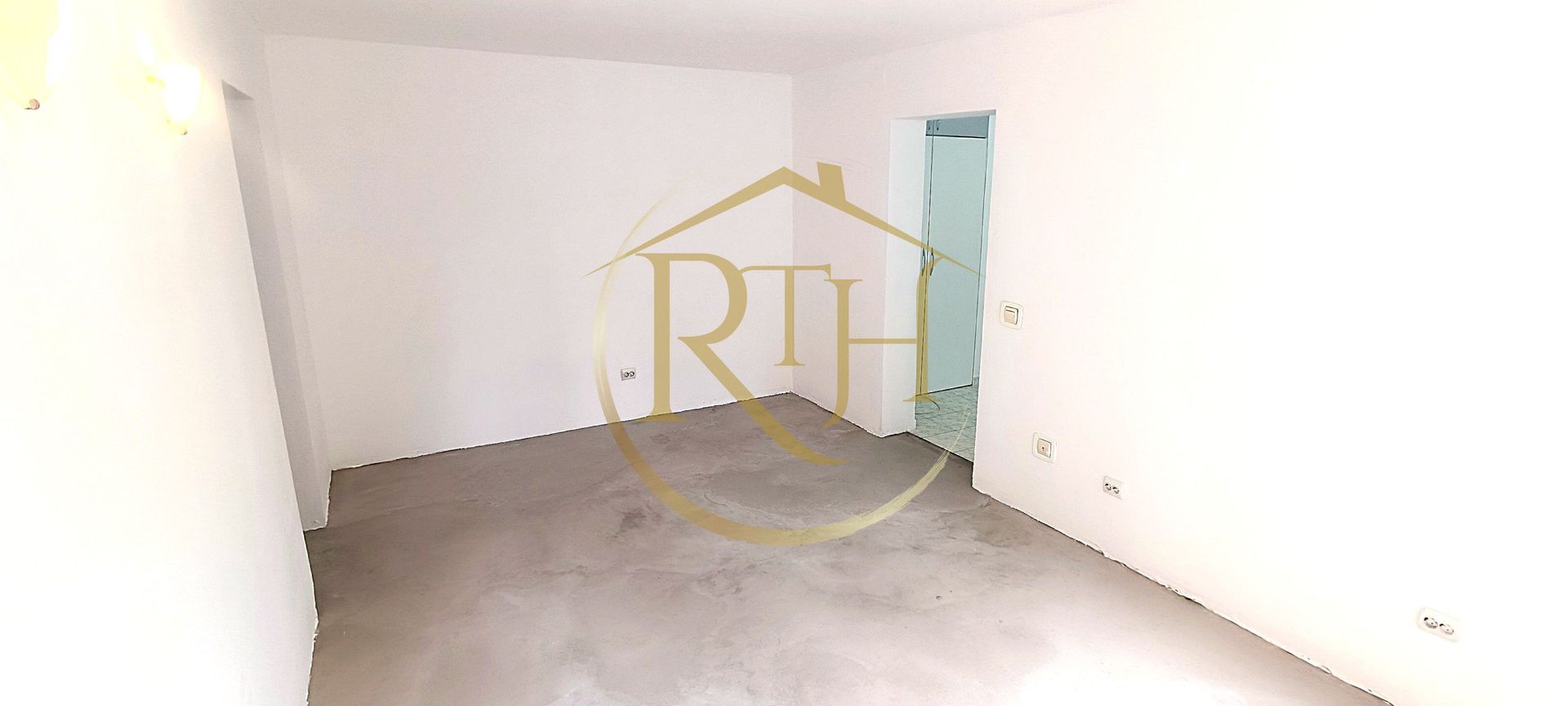 De vanzare apartament 2 camere zona centrala, comision ,,0" - Poză 2