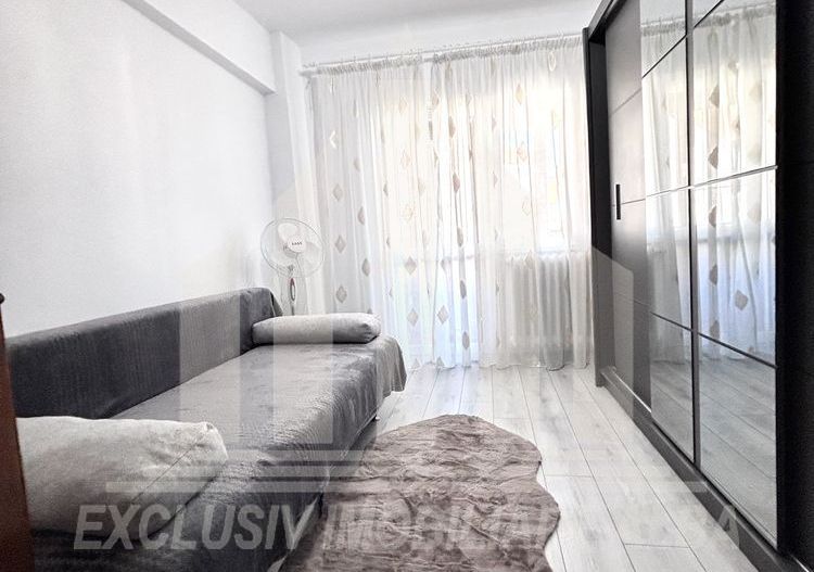 Apartament 3 camere, decomandat, zona Cetate-Liceul Sportiv - Poză 6