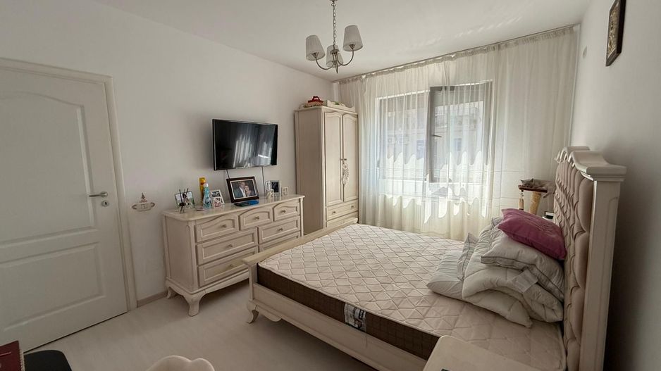 AP. 3 CAMERE CIRESULUI, MOBILAT, LOC PARCARE, RENOVAT, COMISION 0% - Poză 12